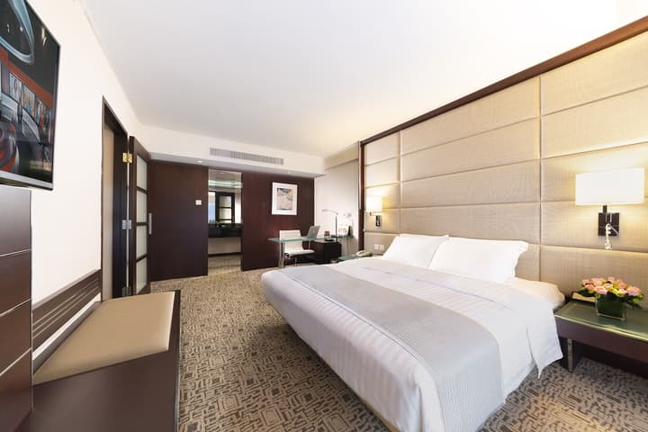 Regal Kowloon Hotel