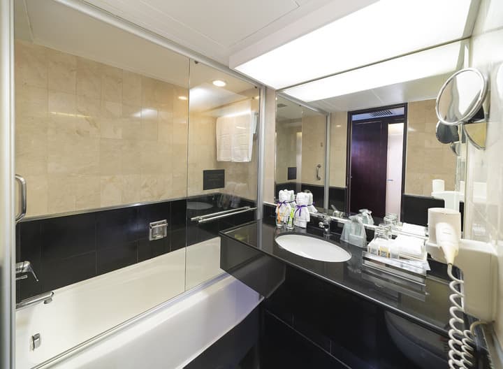 Regal Kowloon Hotel