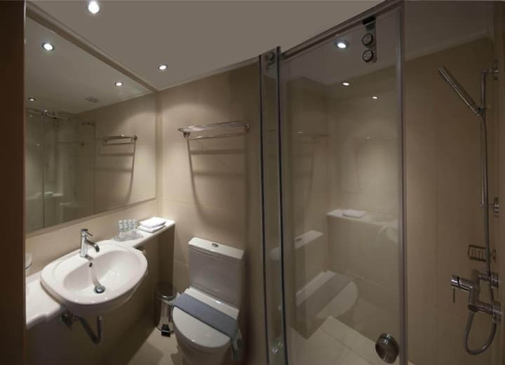 Plaka Hotel
