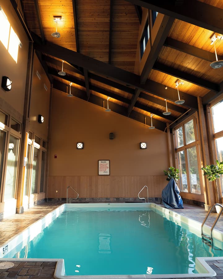 Grouse Mountain Lodge