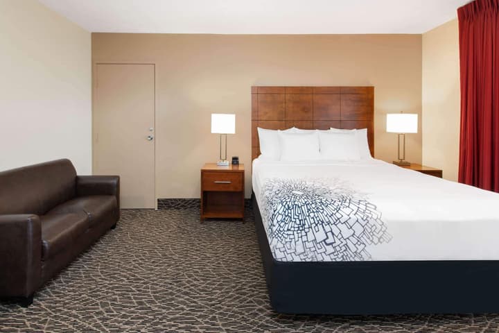 La Quinta Inn by Wyndham Clearwater Central