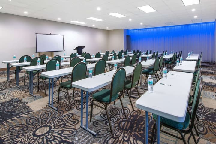 La Quinta Inn by Wyndham Clearwater Central