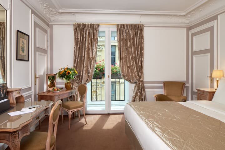 Hotel Regina Louvre