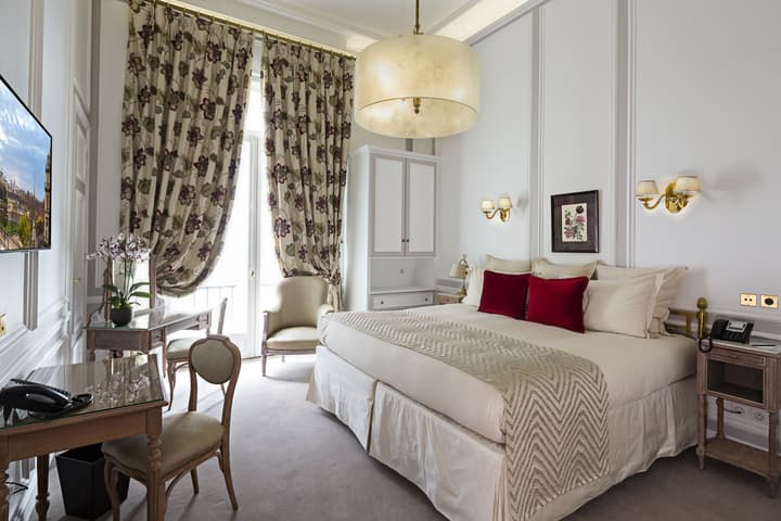Hotel Regina Louvre