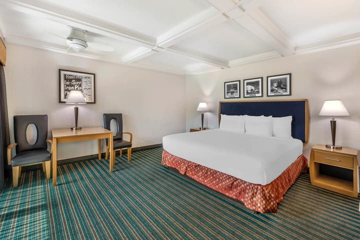 Best Western Pine Tree Motel