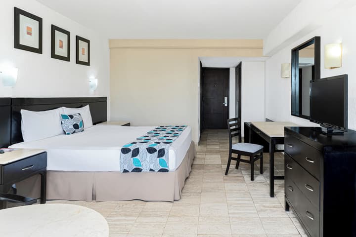 Krystal Ixtapa All Inclusive