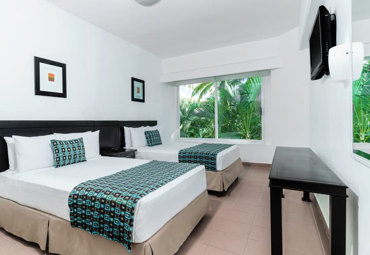 Krystal Ixtapa All Inclusive