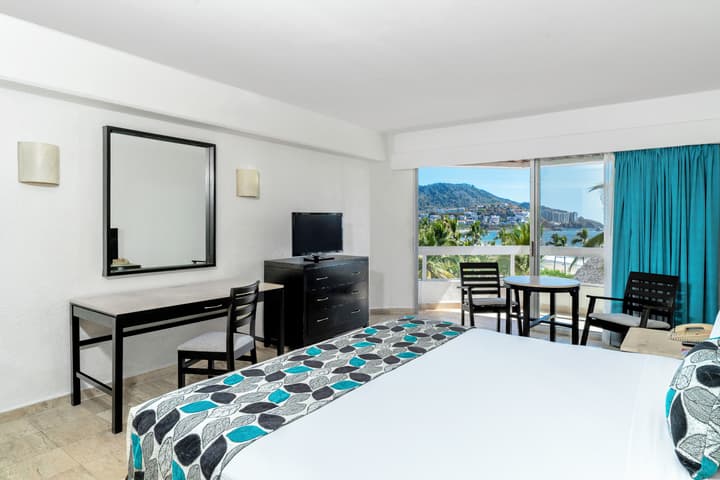 Krystal Ixtapa All Inclusive