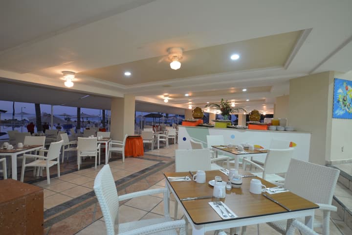 Krystal Ixtapa All Inclusive
