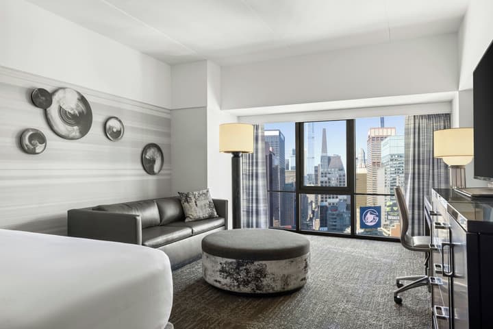 New York Marriott Marquis