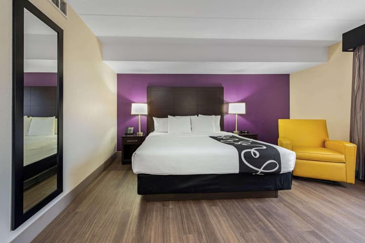 La Quinta Inn by Wyndham Miami Airport North
