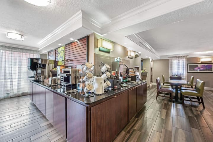 La Quinta Inn by Wyndham Miami Airport North