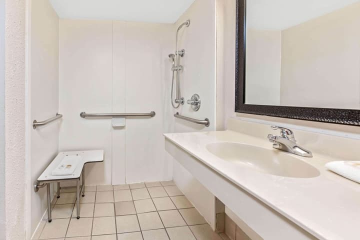 La Quinta Inn by Wyndham Miami Airport North