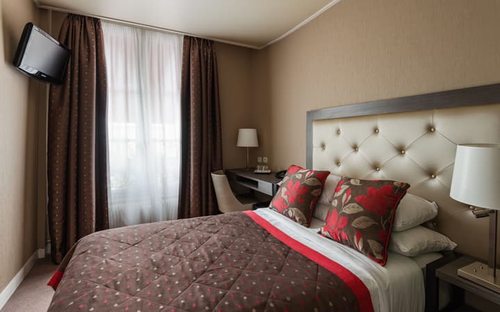 Hotel Eiffel Kennedy