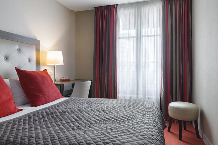 Hotel Eiffel Kennedy