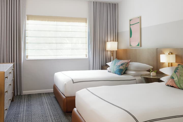 Kimpton Surfcomber Hotel by IHG