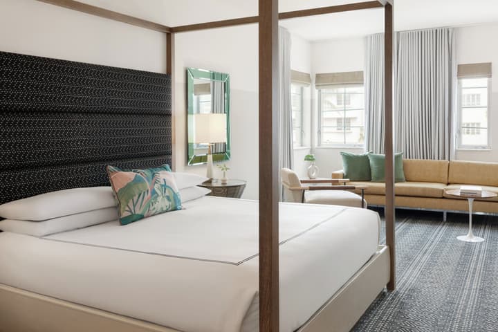 Kimpton Surfcomber Hotel by IHG