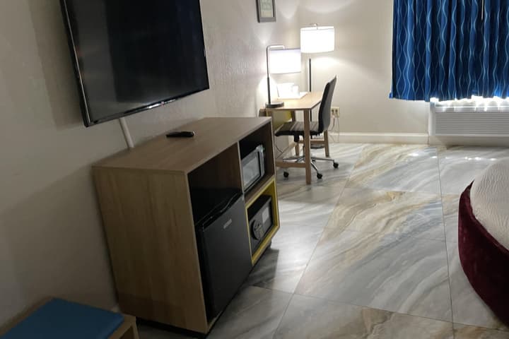 Days Inn by Wyndham Jersey City / NYC Area