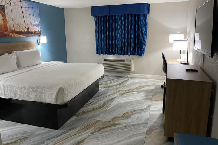Days Inn by Wyndham Jersey City / NYC Area