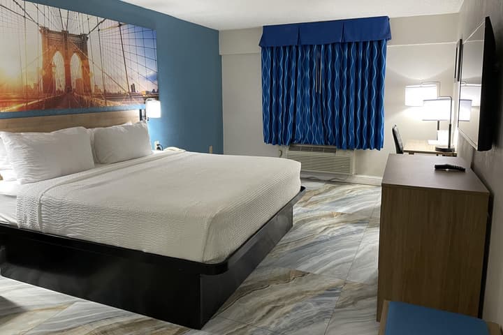 Days Inn by Wyndham Jersey City / NYC Area