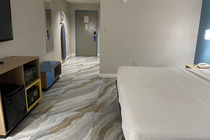 Days Inn by Wyndham Jersey City / NYC Area
