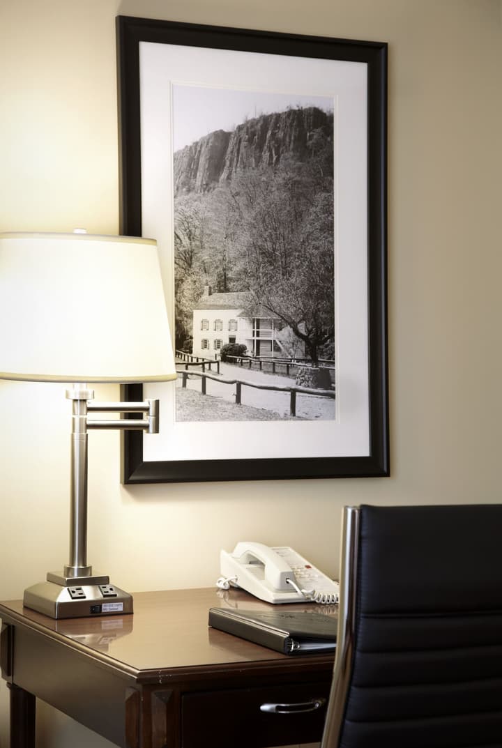 Clinton Inn Hotel & Event Center