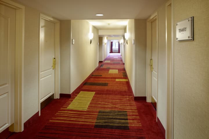 Clinton Inn Hotel & Event Center