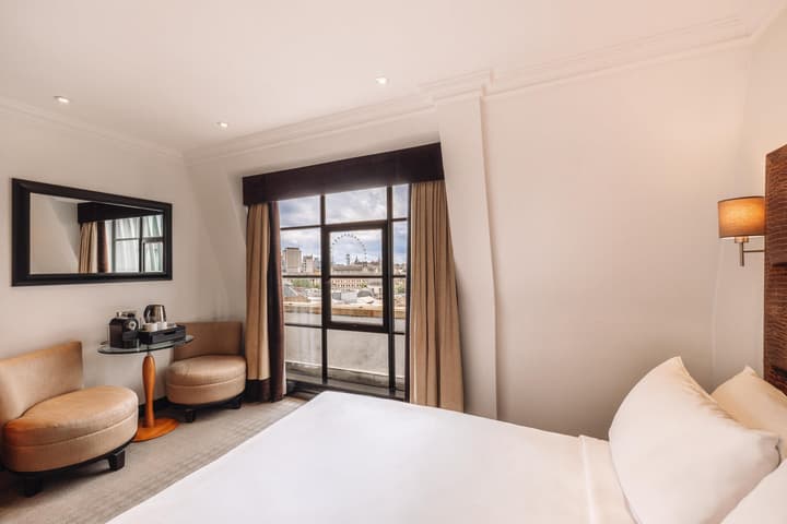 Radisson Blu Hotel, London Leicester Square