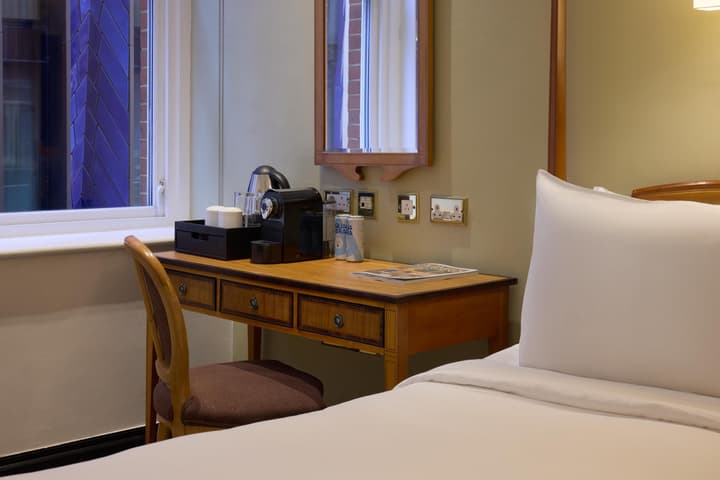 Radisson Blu Hotel, London Leicester Square