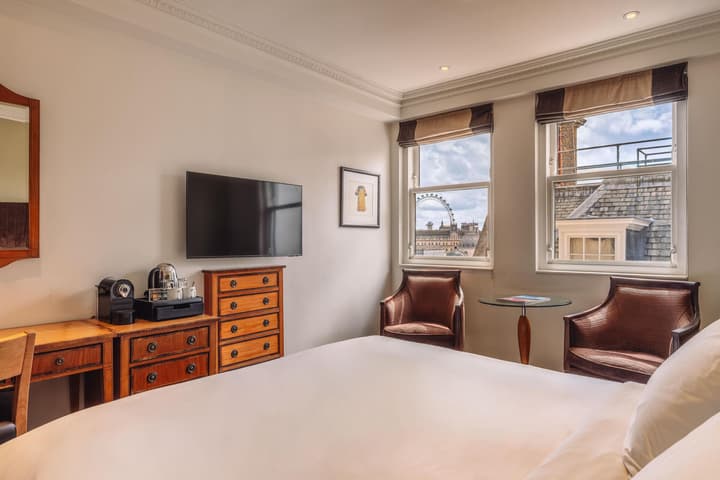 Radisson Blu Hotel, London Leicester Square