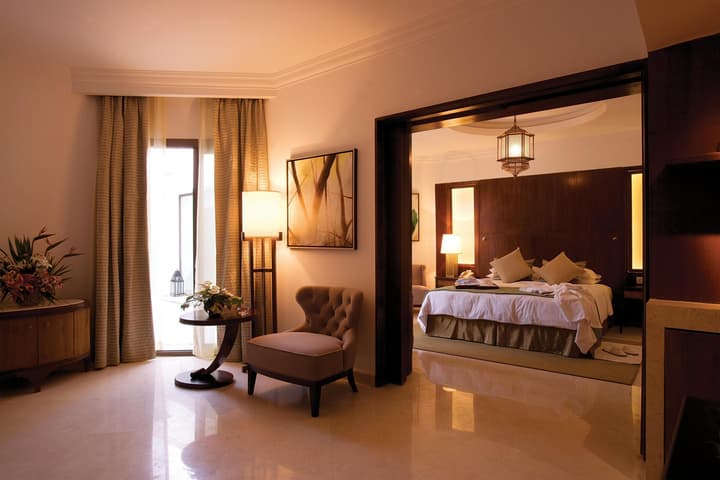 Hilton Luxor Resort & Spa