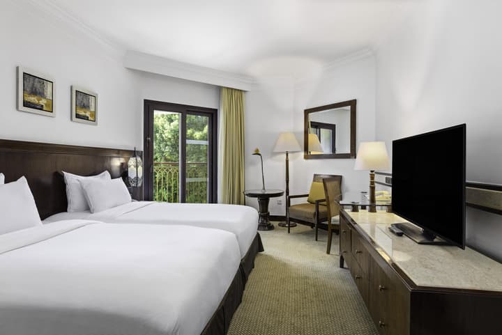 Hilton Luxor Resort & Spa