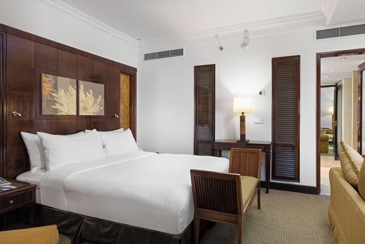 Hilton Luxor Resort & Spa