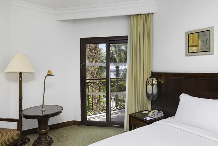 Hilton Luxor Resort & Spa
