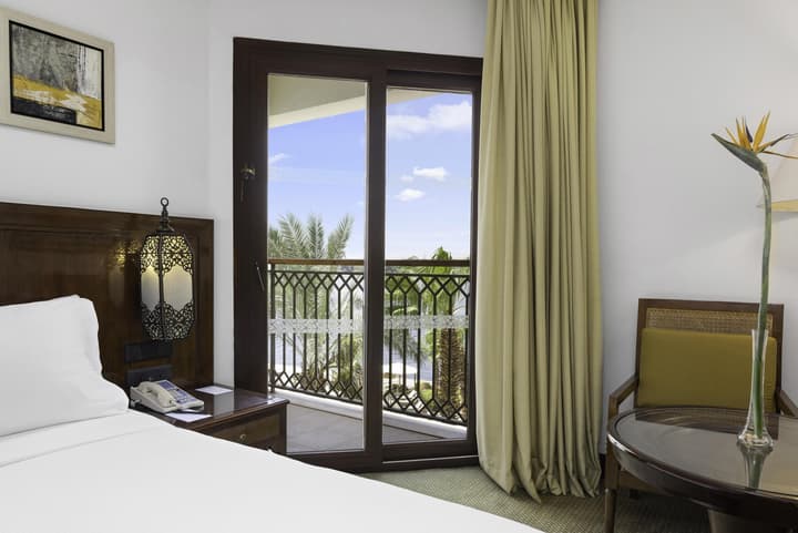 Hilton Luxor Resort & Spa