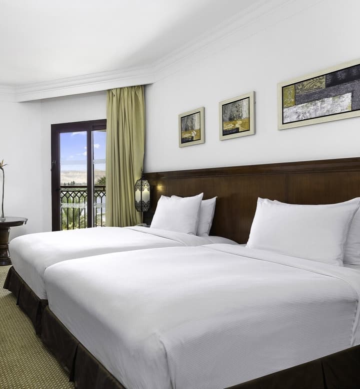 Hilton Luxor Resort & Spa