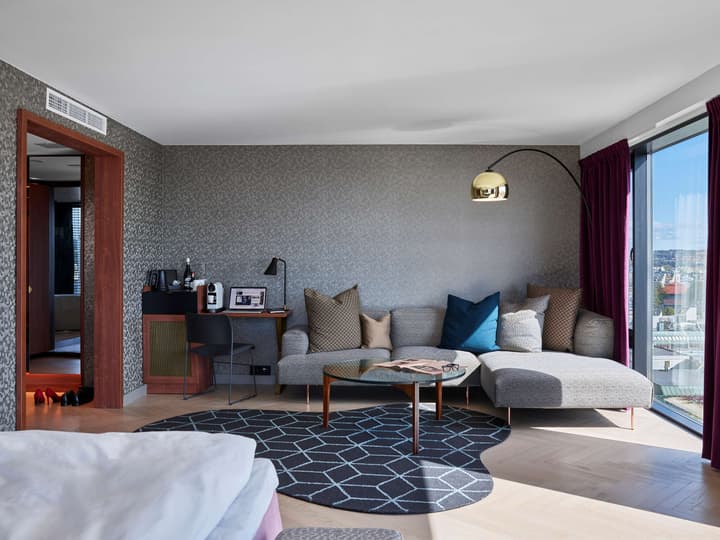 Hotel Caledonien