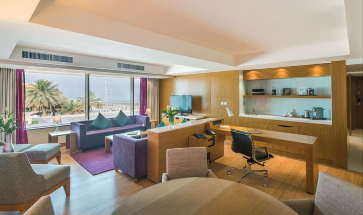 Radisson Blu Hotel, Kuwait