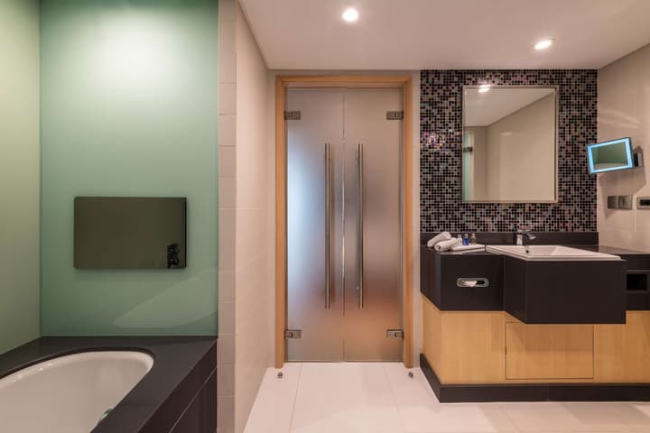 Radisson Blu Hotel, Kuwait