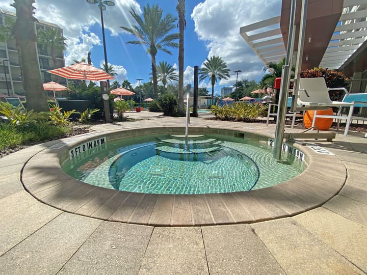 Holiday Inn Orlando - Disney Springs® Area by IHG