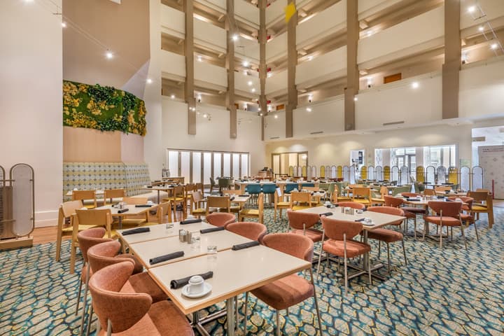 Holiday Inn Orlando - Disney Springs® Area by IHG