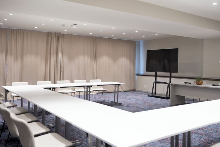 Ambasciatori Hotel Mestre Venice, Tapestry Collection by Hilton