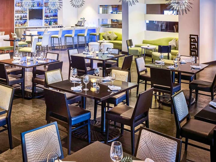 Novotel Toronto North York