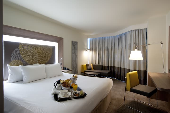 Novotel Toronto North York
