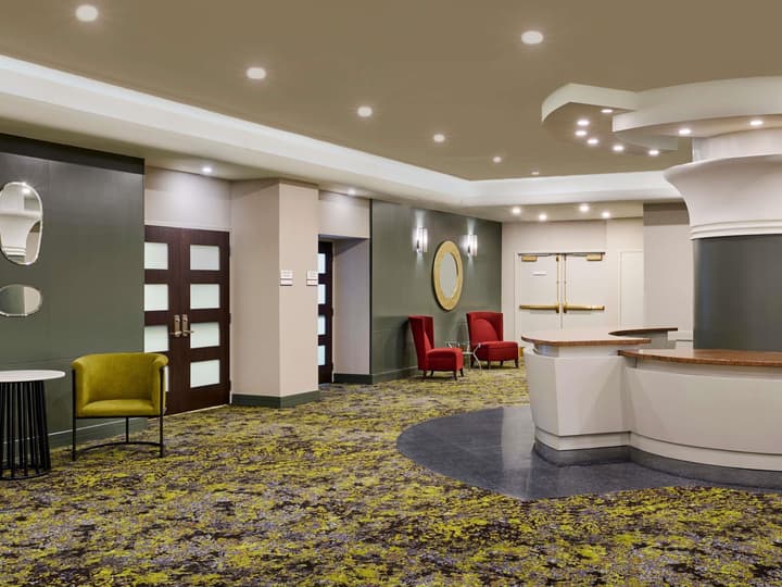 Novotel Toronto North York