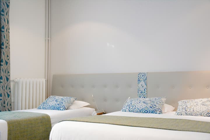 Hotel Busby