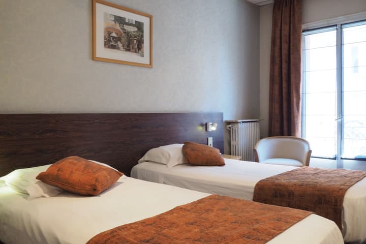 Hotel Busby
