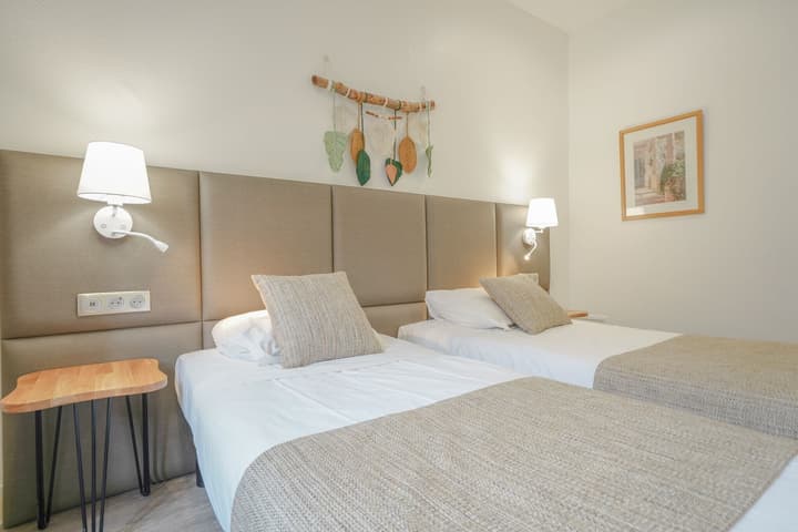Hotel Busby