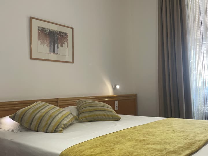 Hotel Busby