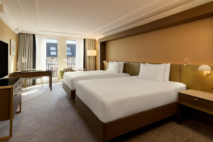 Hilton Vienna Plaza